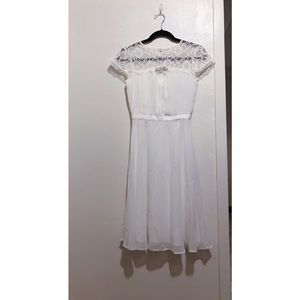 Moving sale!!!!!!!! Elise Ryan midi skater dress